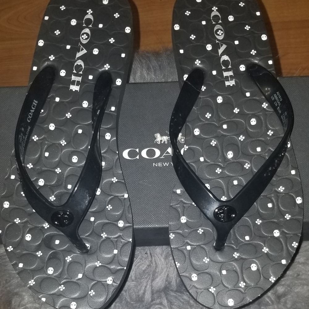 Flip flops